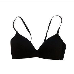 Lululemon Take Shape Bra Black 38B